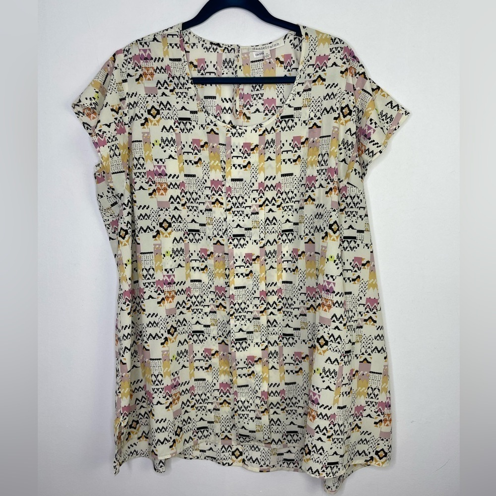 DANIEL Rainn abstract print cap sleeve top